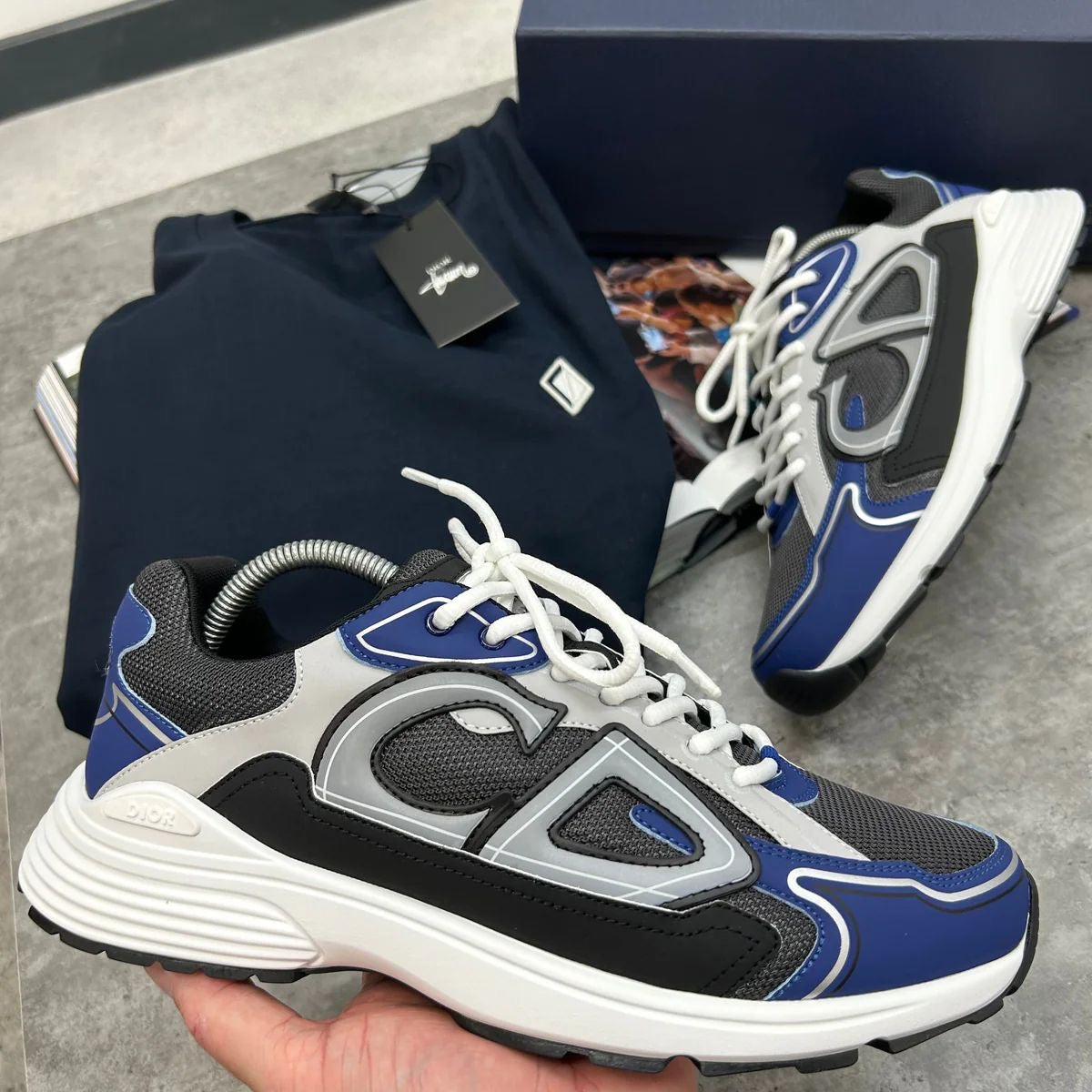 (VORBESTELLUNG) B30 – TRAINER – MARINEBLAU/WEISS