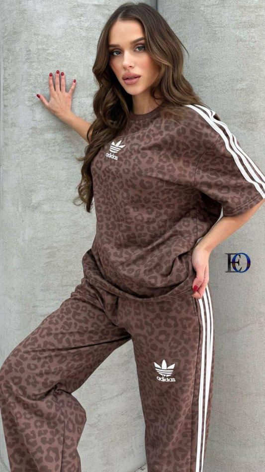Ensemble Adidas Urban Panther – Style affirmé. Rayures légendaires.