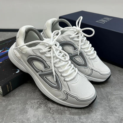 B30 – Stock limité. Dernières paires disponibles. 
