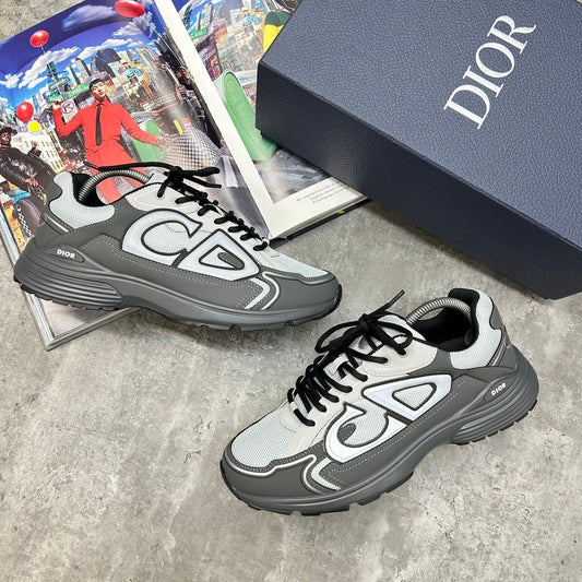 (VORBESTELLUNG) B30 - TRAINER